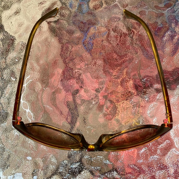 Ray Ban Aviator Sunglasses - Picture 6 of 10